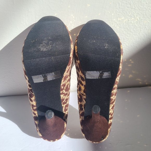 diva lounge women leopard peep toe heels,size 6 - Picture 11 of 13